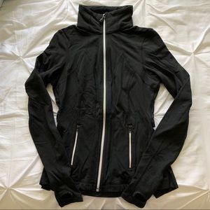 Lululemon Yogi Dance Jacket Size 4 Black NWOT